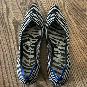 Rothy’s The Point in Zebra Size 8.5